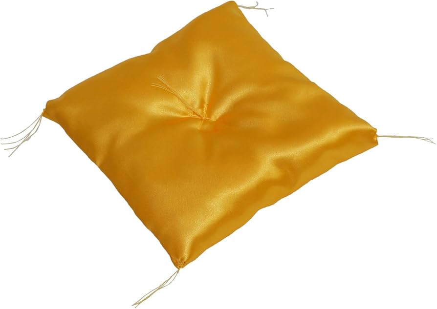 Amazon.co.jp: 置物用 色座布団 15 cm × 15cm (黄) 人形敷物 ミニ